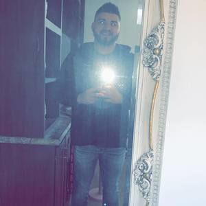 Meet your Posher, Zakary